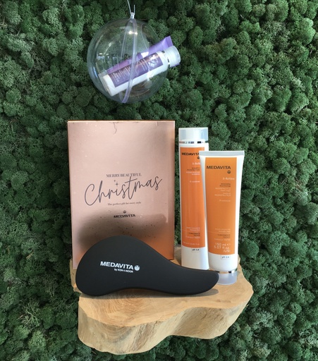 PROMO: Medavita Christmas Set: 6x Shampoo + Conditioner + Haarborstel + Eindejaarsgeschenken